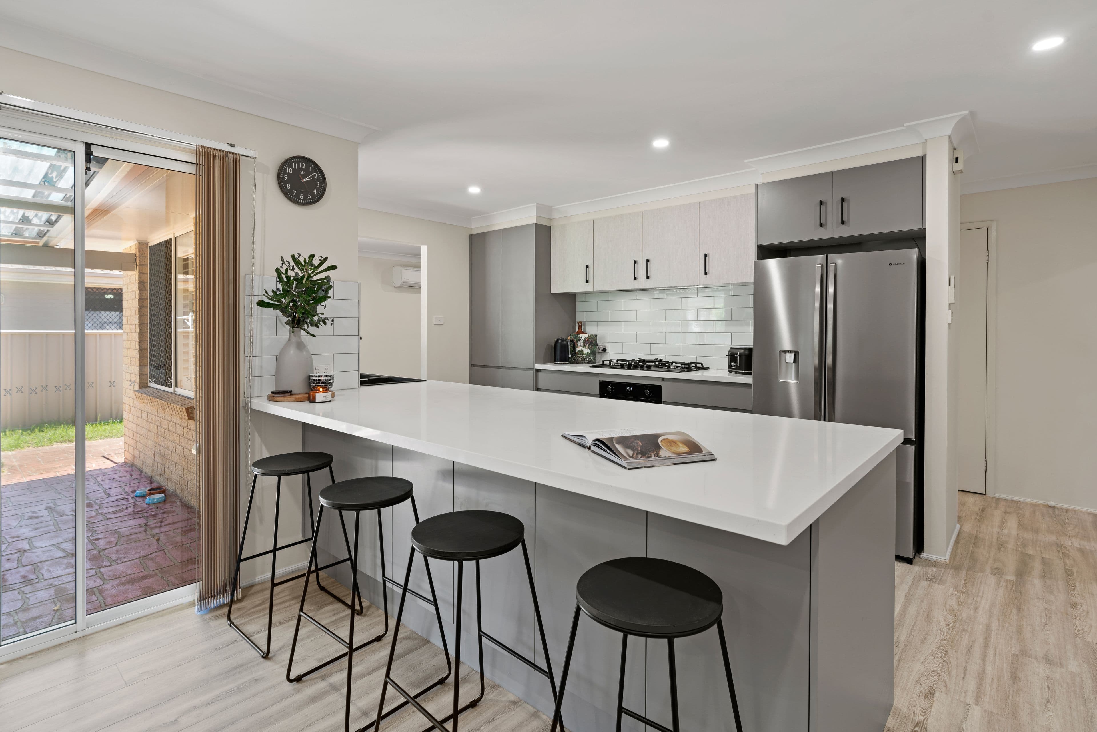 30 Gardenia Crescent, Bomaderry NSW 2541, Bomaderry - Thumbnail 2