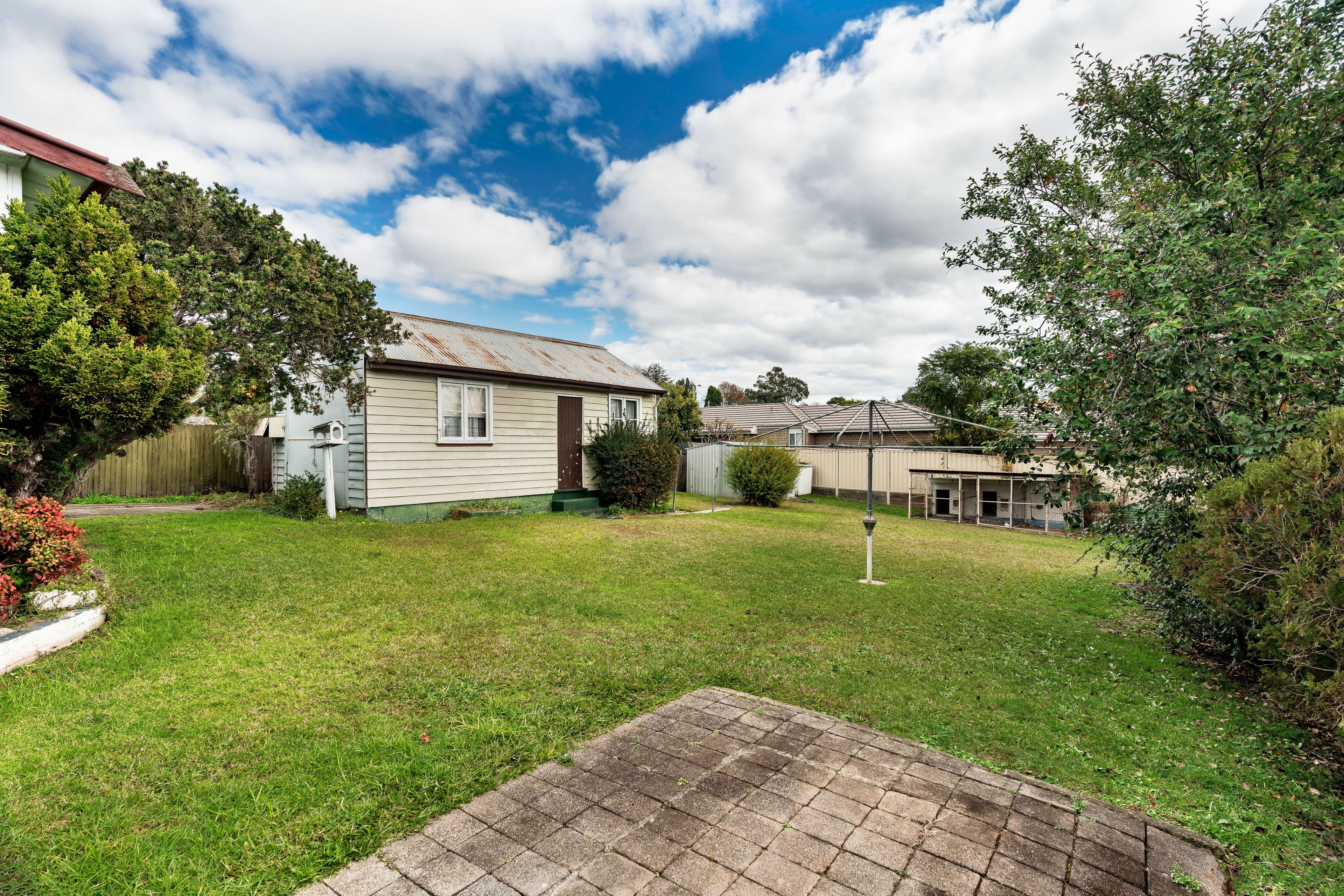 11 Cox Avenue, Nowra - Image 1