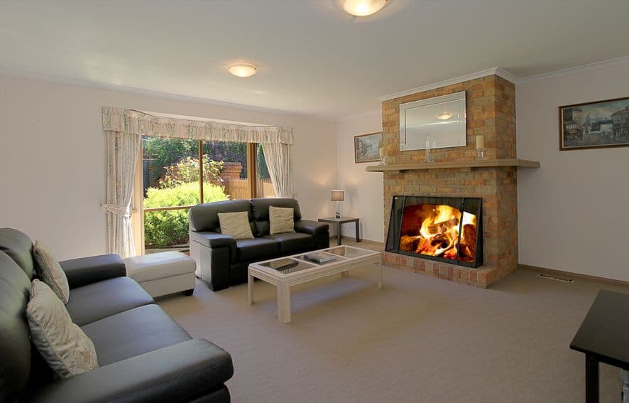 2 Toorak Court, GREENSBOROUGH VIC 3088, Greensborough - Thumbnail 4