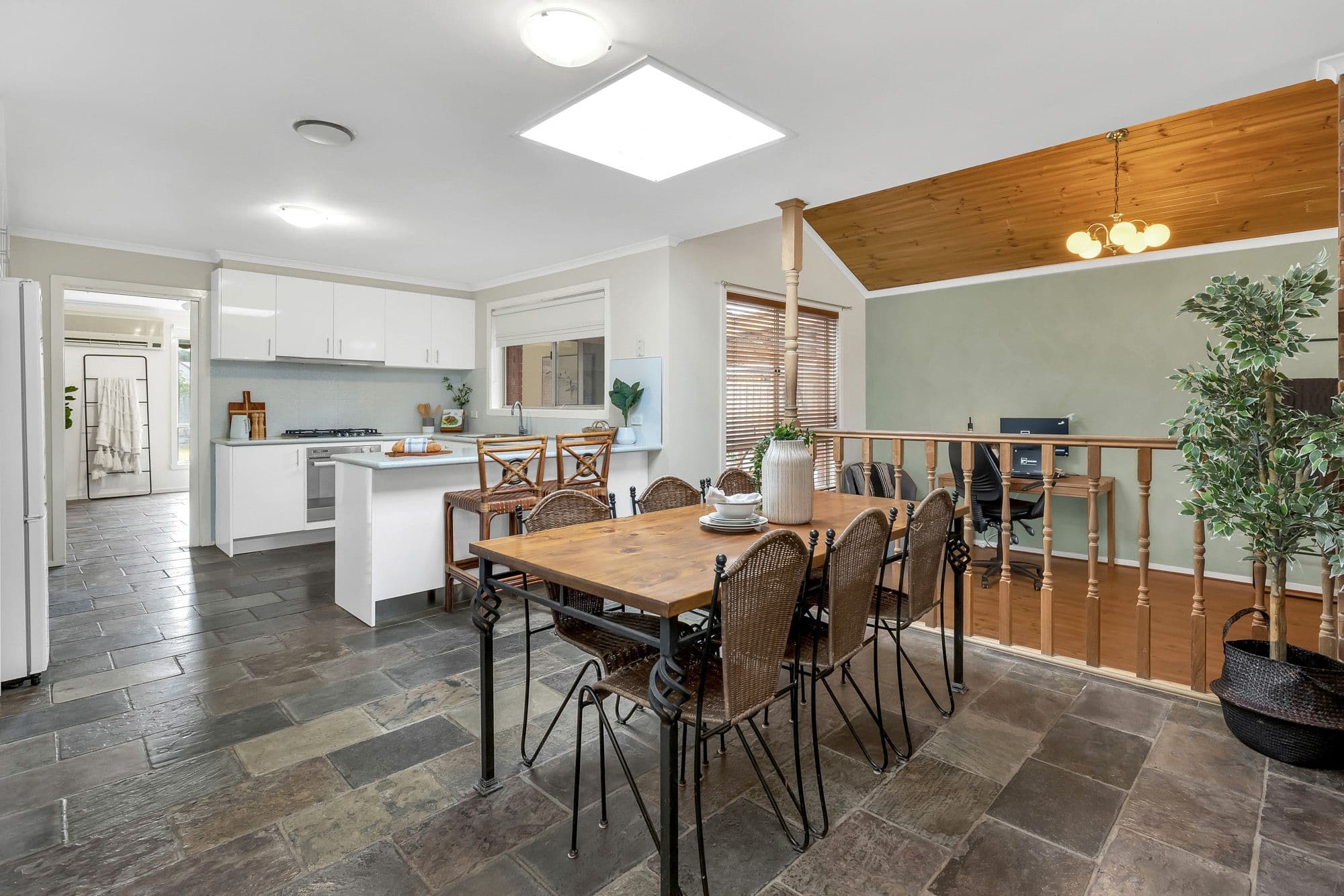104 Virgilia Drive, Hoppers Crossing VIC 3029, Hoppers Crossing - Thumbnail 6