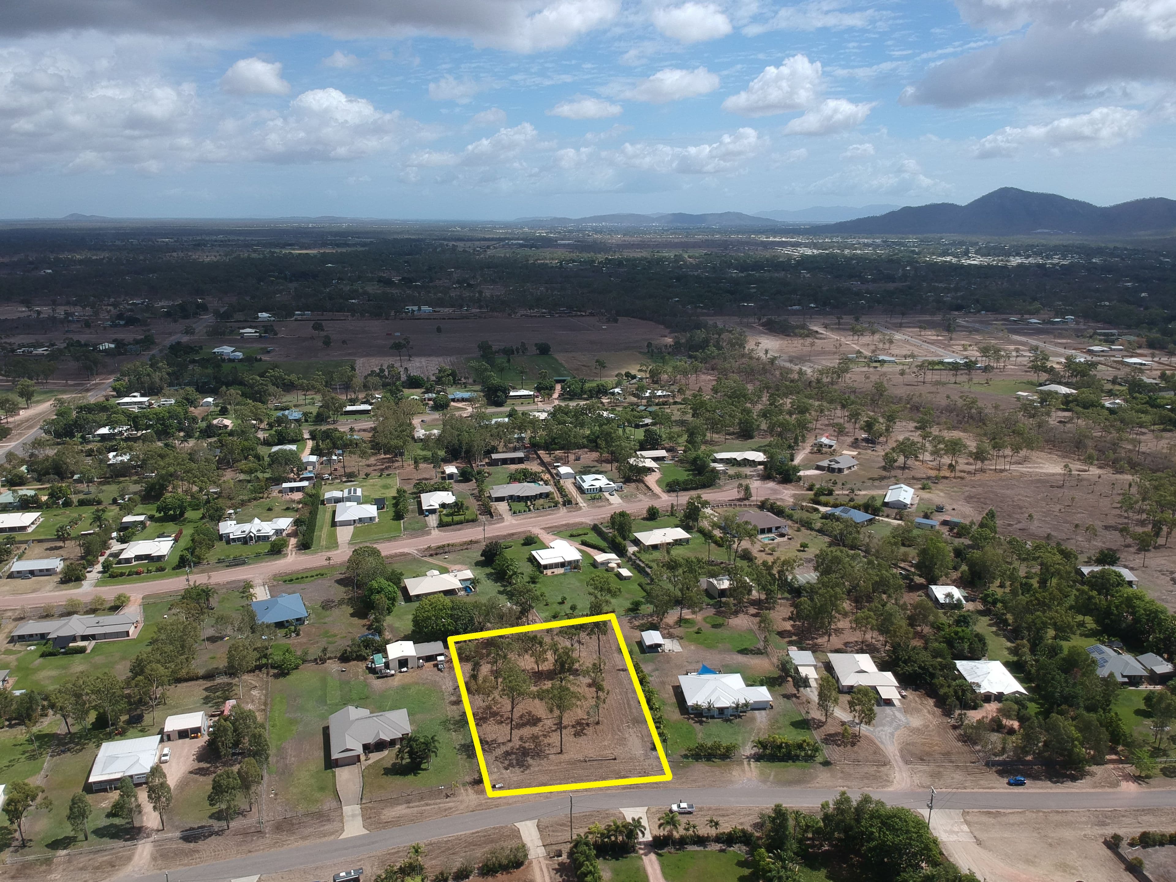 10 Tokara Court, Kelso QLD 4815, Kelso - Thumbnail 3