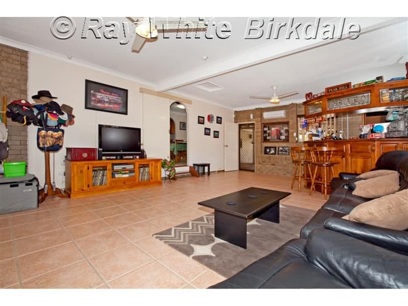 43 Valantine Road, BIRKDALE QLD 4159, Birkdale - Thumbnail 2
