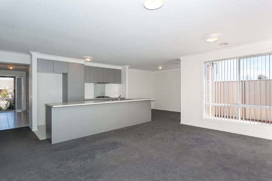 3 Riverina Boulevard, BROOKFIELD VIC 3338, Brookfield - Thumbnail 4