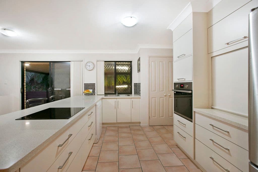 37 Begonia Crescent, Mount Cotton QLD 4165, Mount Cotton - Thumbnail 2