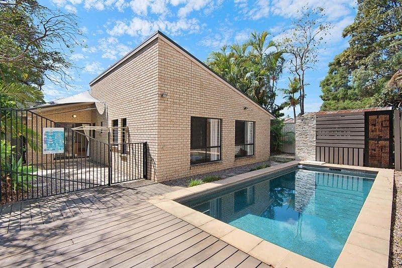 65 Mascar Street, Upper Mount Gravatt QLD 4122, Upper Mount Gravatt - Thumbnail 2
