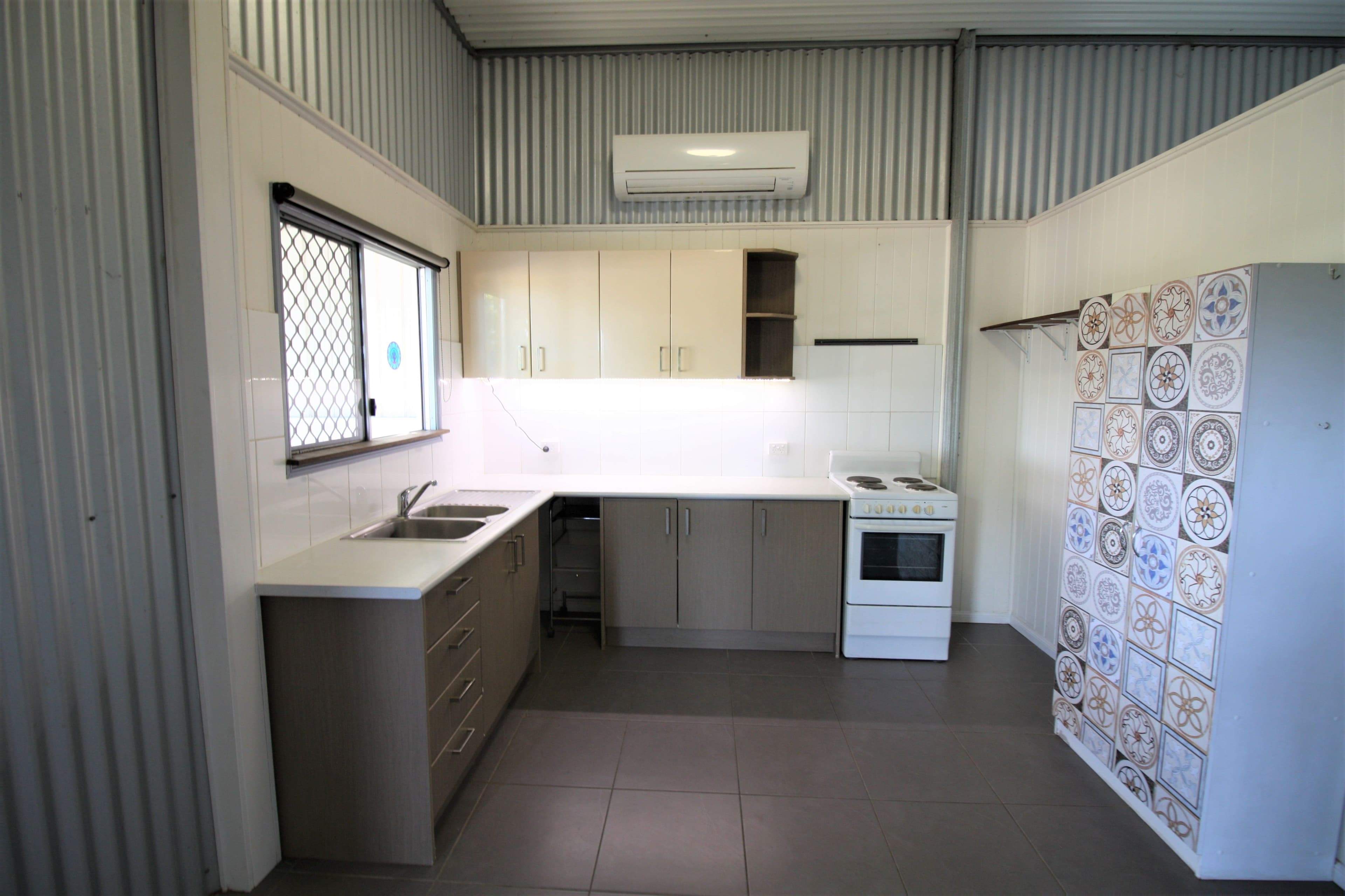 60 Mahogany Close, Breddan QLD 4820, Breddan - Thumbnail 2