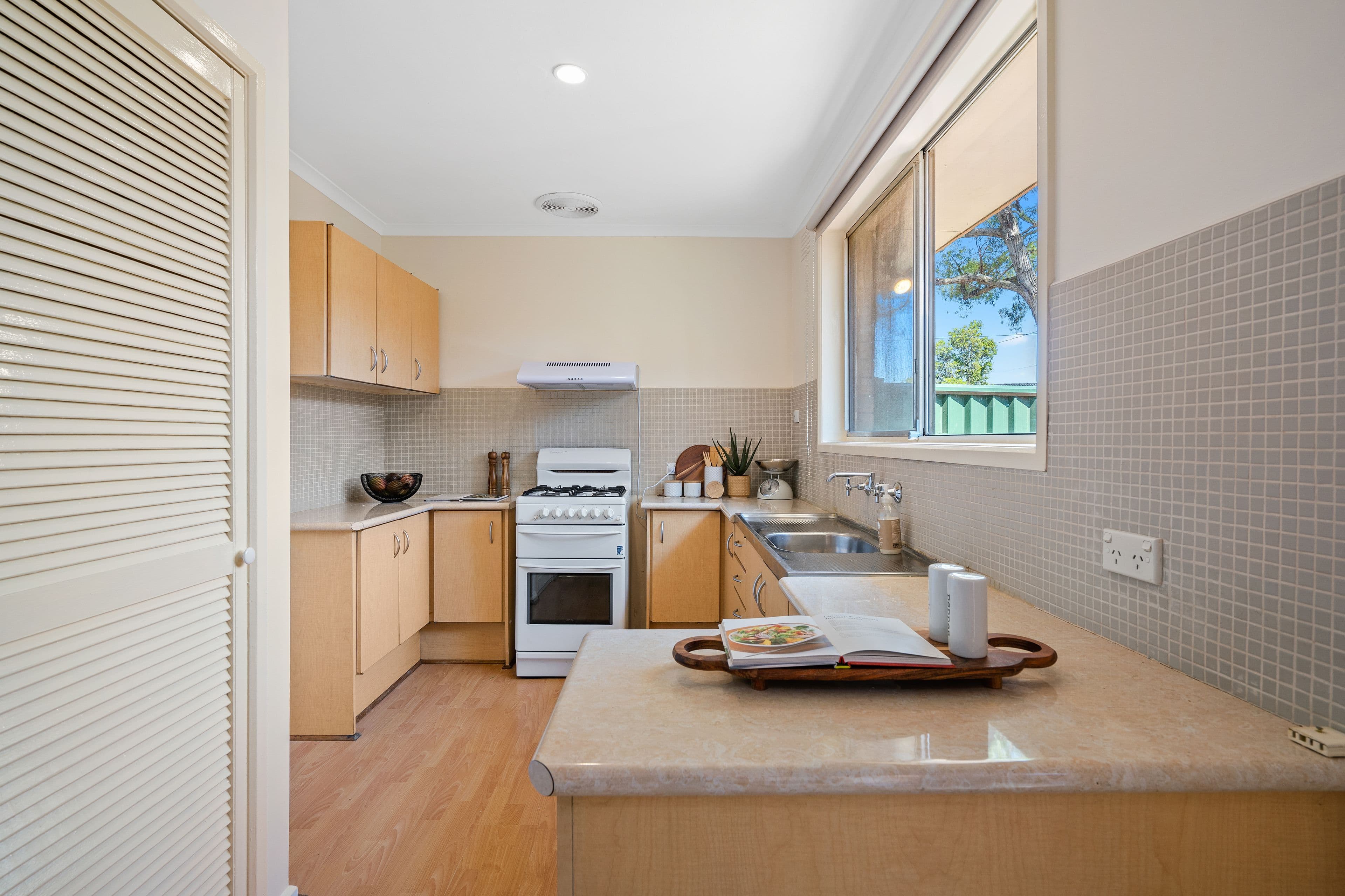 6 Boyne Close, Epping VIC 3076, Epping - Thumbnail 6