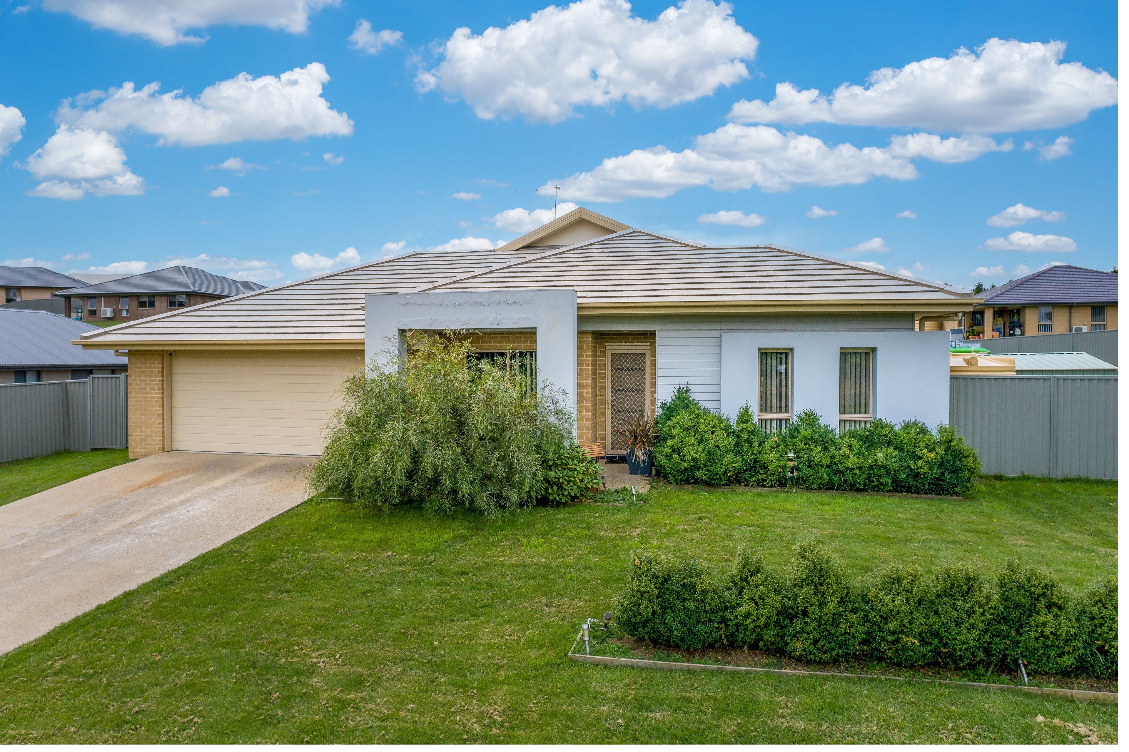 32 Tasman Street, Oberon NSW 2787, Oberon - Image 1