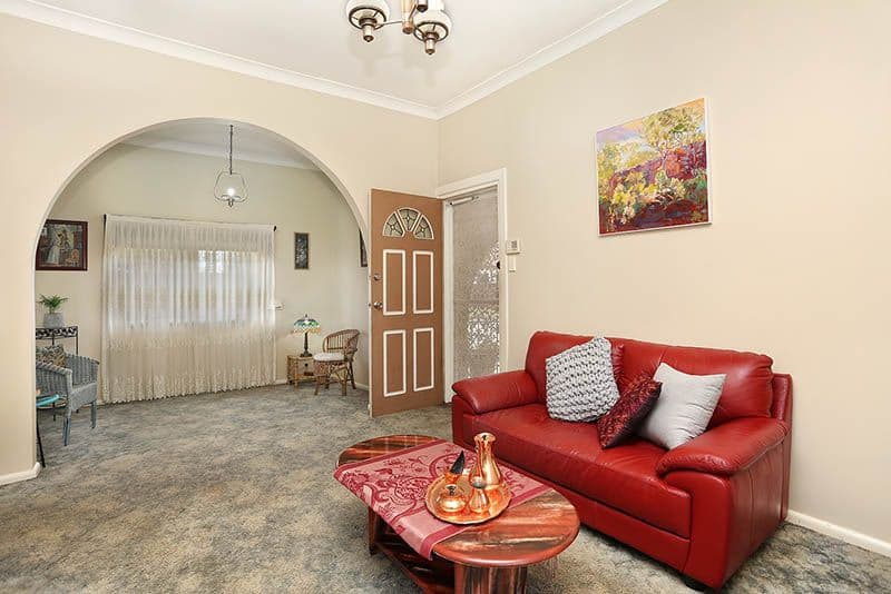 8 Polding Street, Fairfield - Thumbnail 2