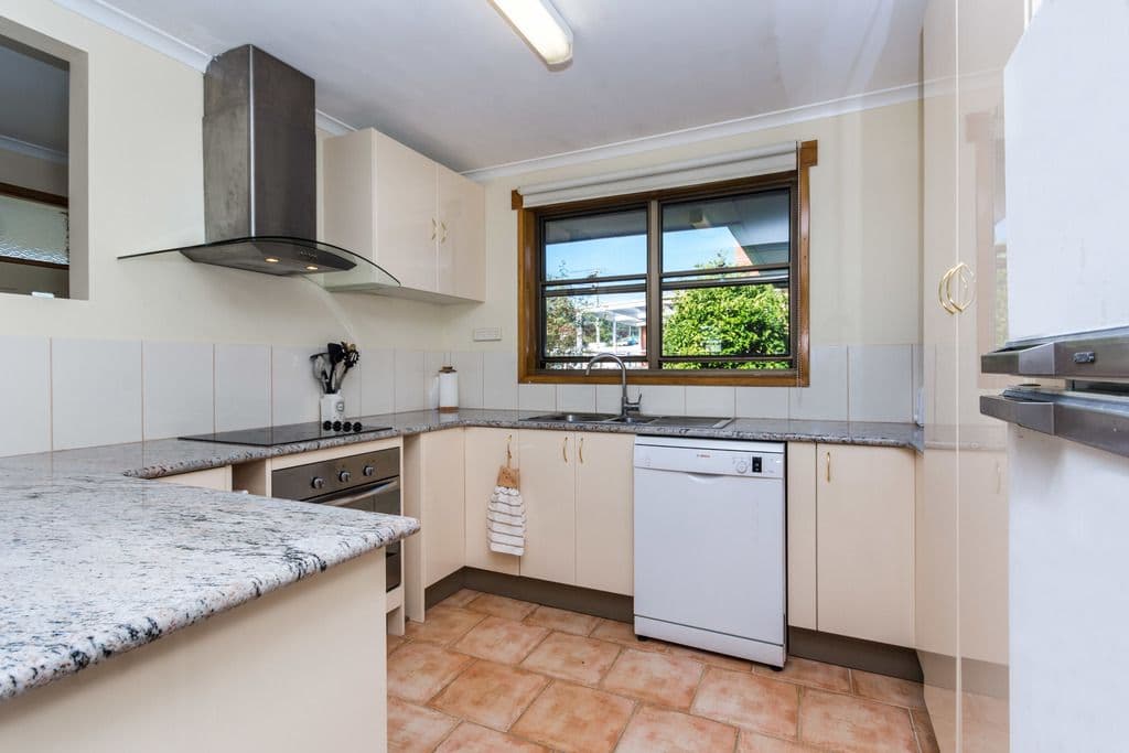 28 Addison Street, Riverside TAS 7250, Riverside - Thumbnail 3