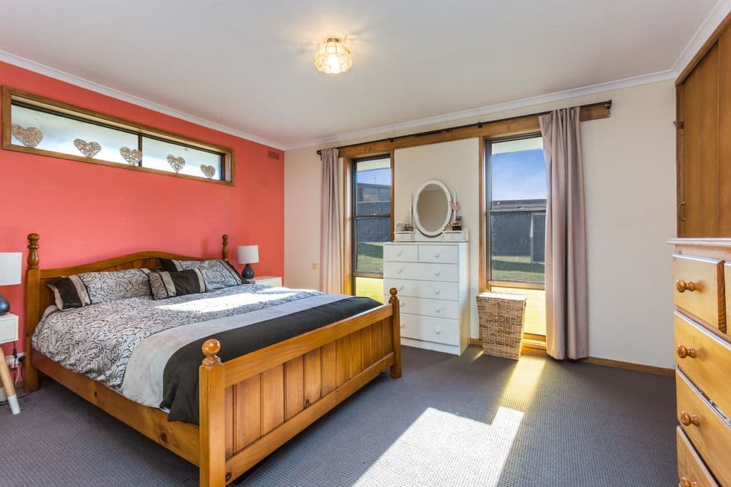 28 Addison Street, Riverside TAS 7250, Riverside - Thumbnail 5