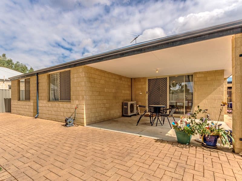33 holywell Street, Middle Swan WA 6056, Middle Swan - Thumbnail 2