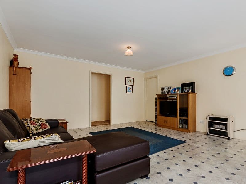 33 holywell Street, Middle Swan WA 6056, Middle Swan - Thumbnail 8