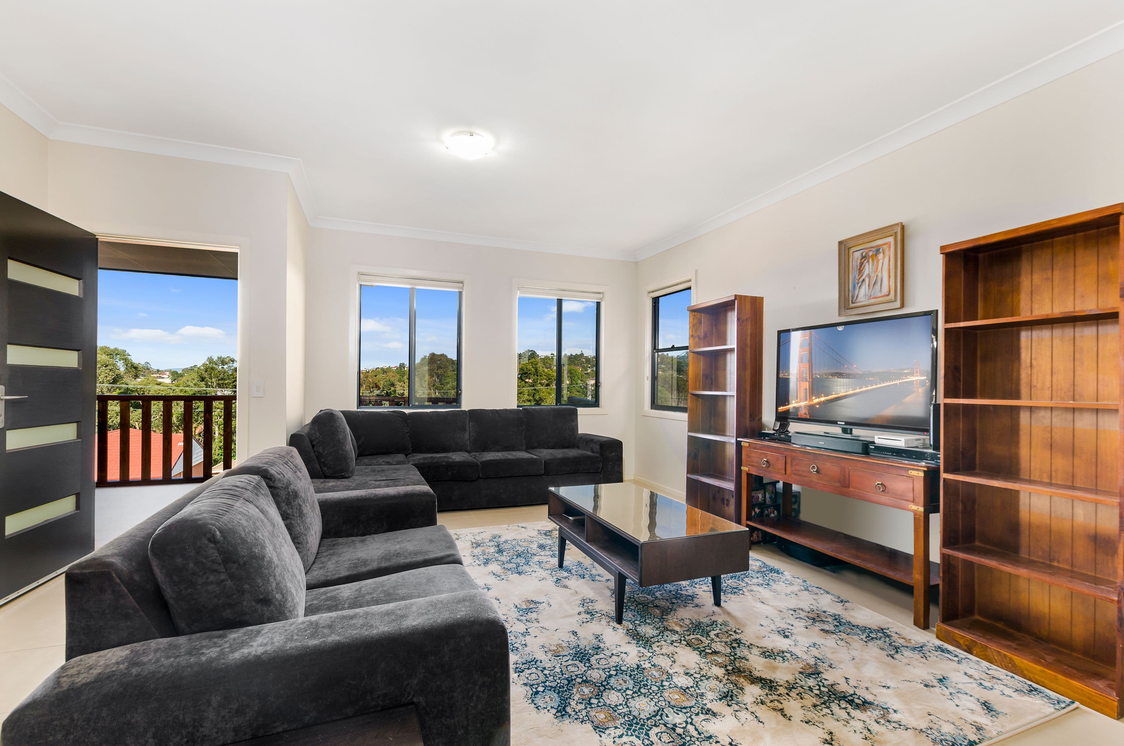 32 Bruce Street, Unanderra - Thumbnail 2