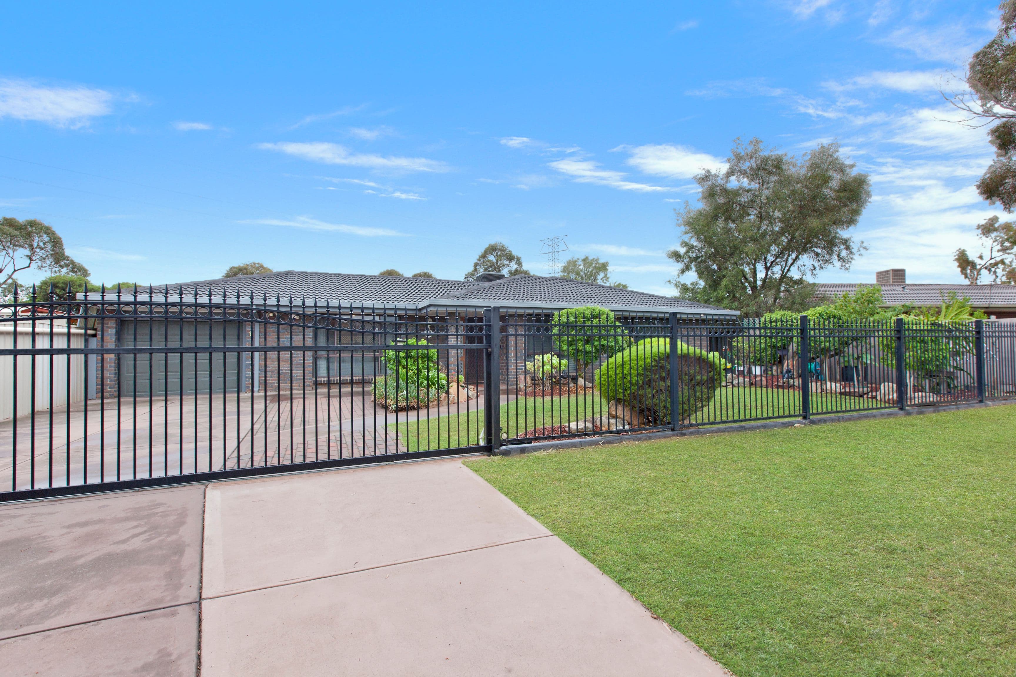 3 Roxby Street, Parafield Gardens SA 5107, Parafield Gardens - Thumbnail 2