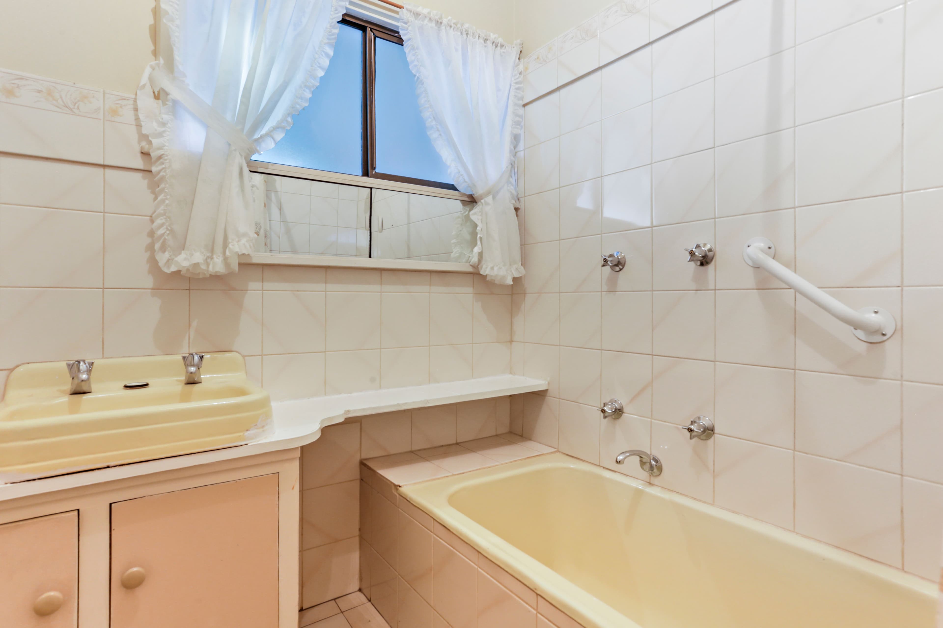 4 Smith Street, Noble Park VIC 3174, Noble Park - Thumbnail 5