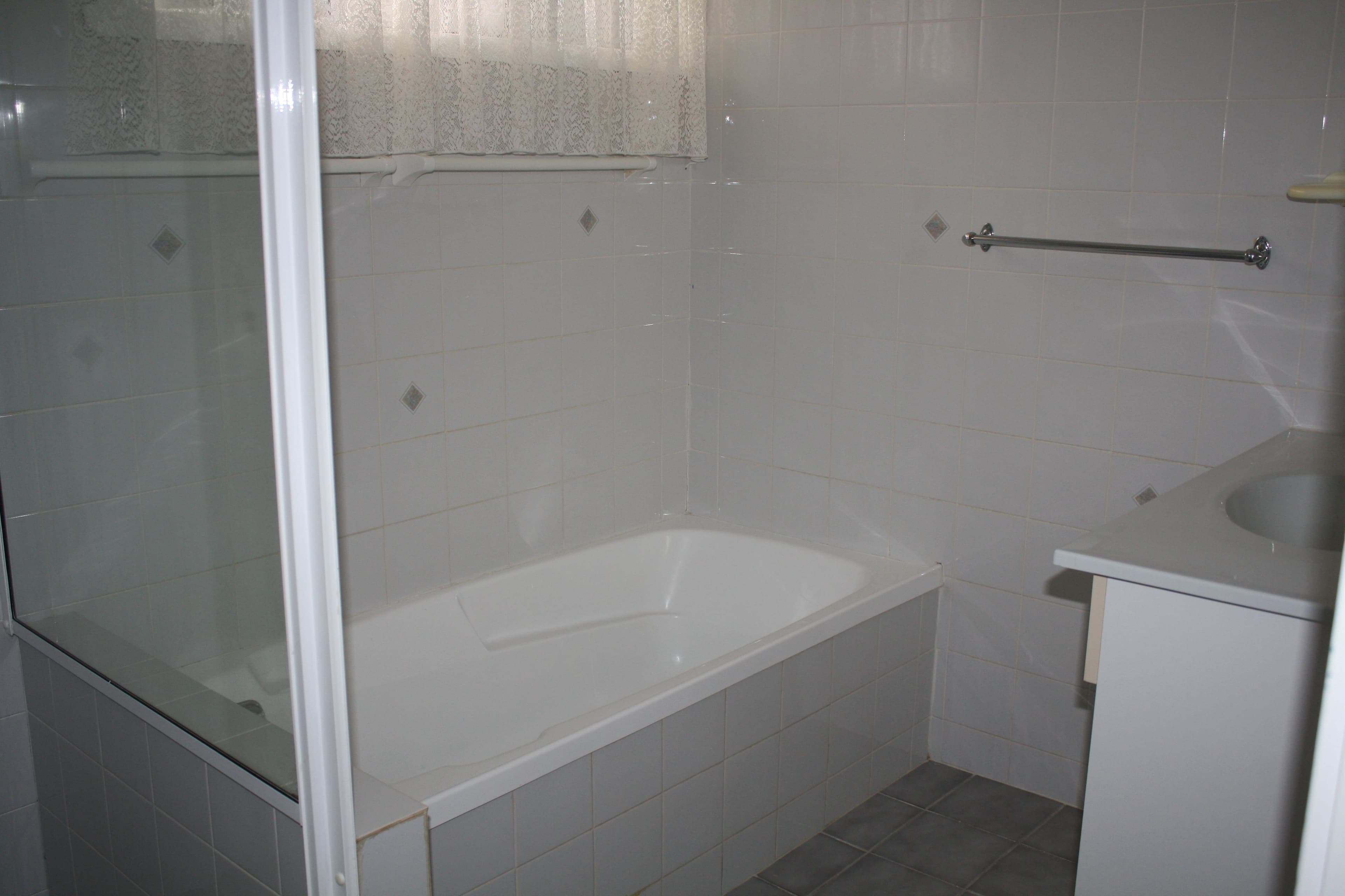 17 Cross Street, Glen Innes - Thumbnail 3