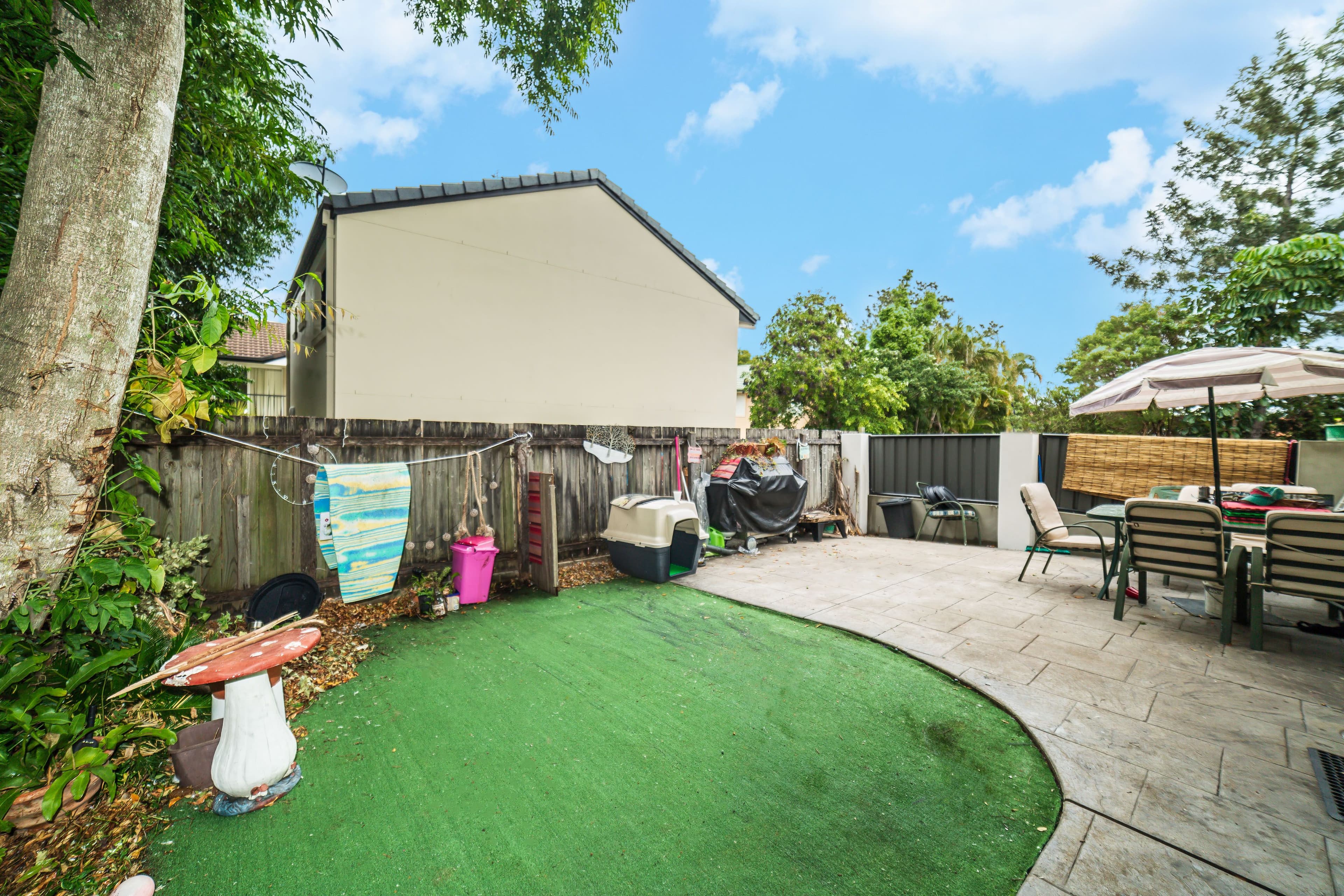74 Pohlman Street, Southport QLD 4215, Southport - Thumbnail 2
