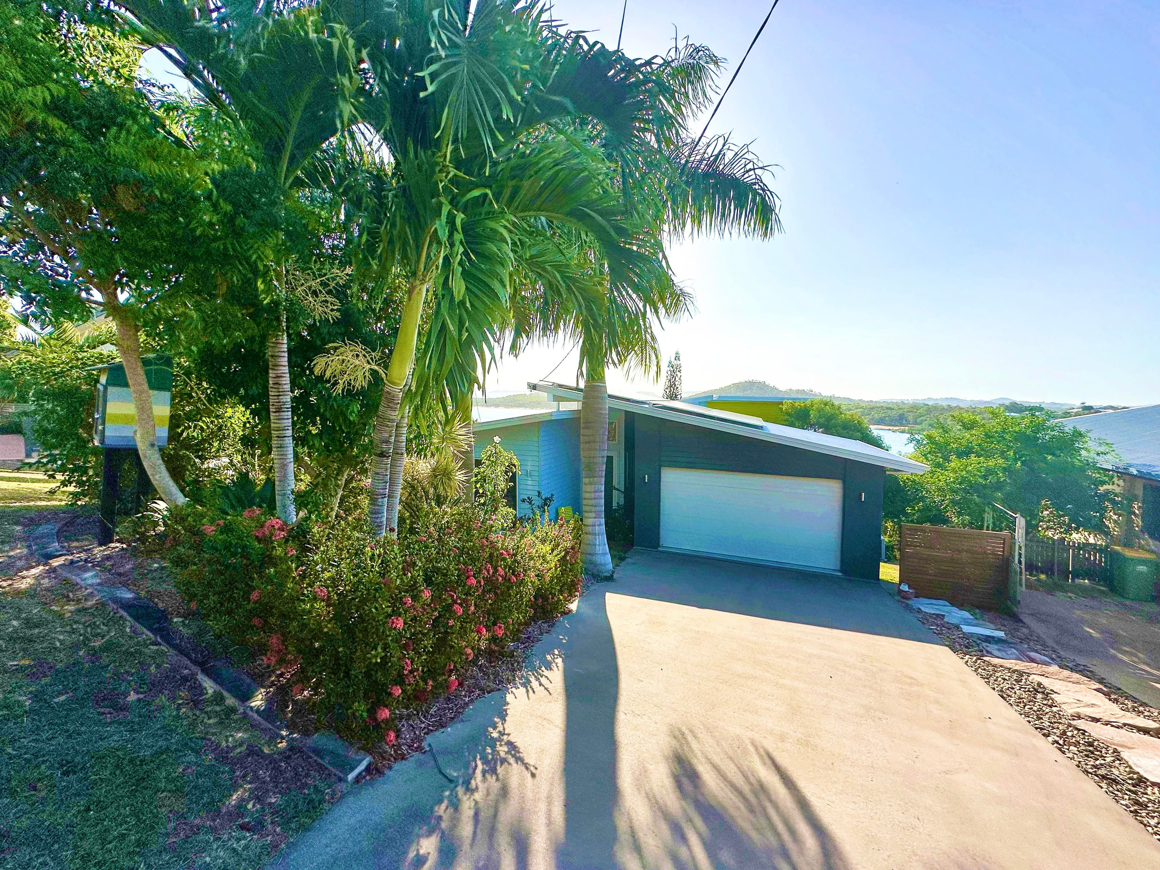 29 Captain Blackwood Drive, Sarina Beach QLD 4737, Sarina Beach - Thumbnail 2