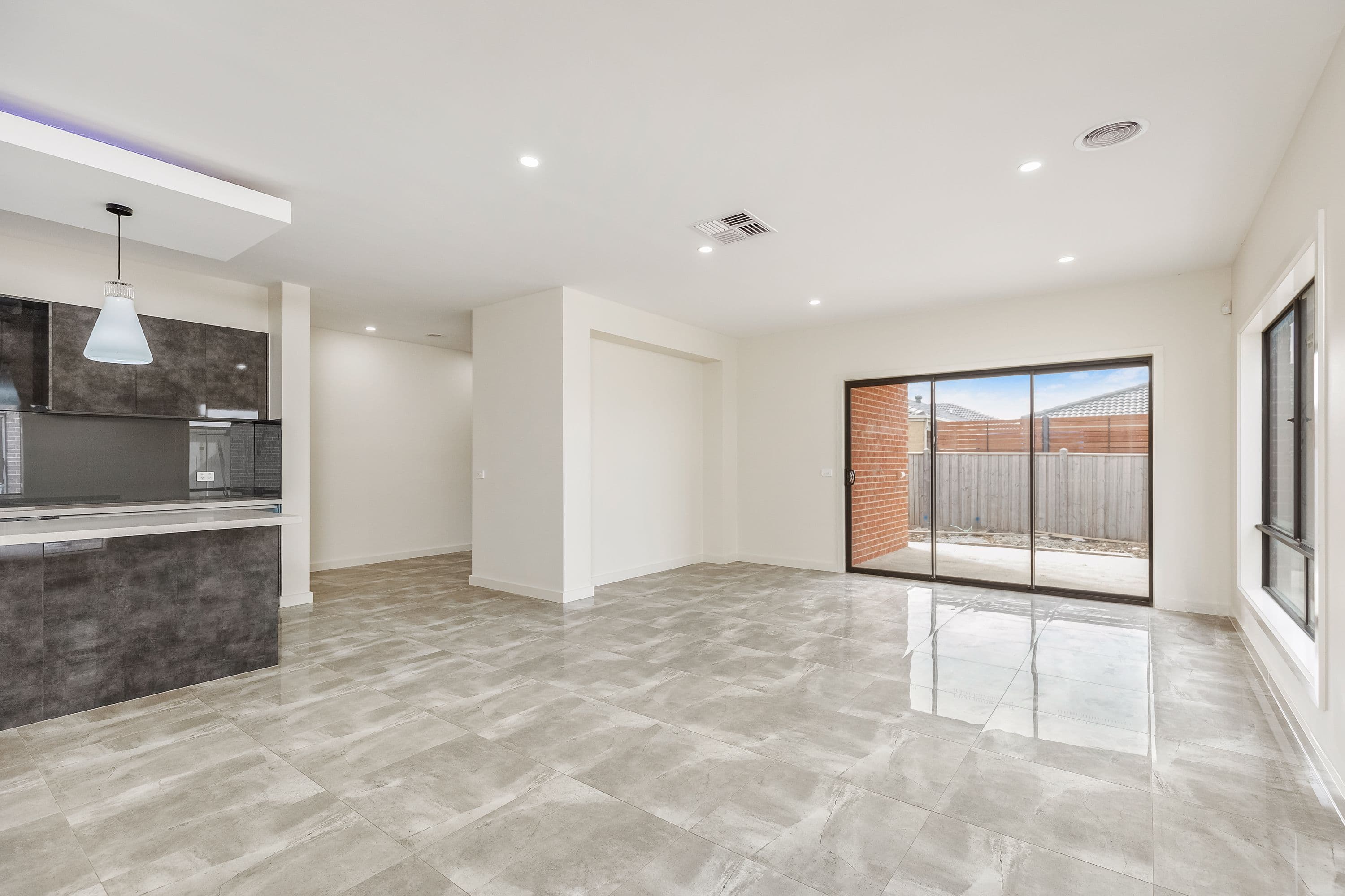 11 Stettler Boulevard, Mickleham VIC 3064, Mickleham - Thumbnail 5