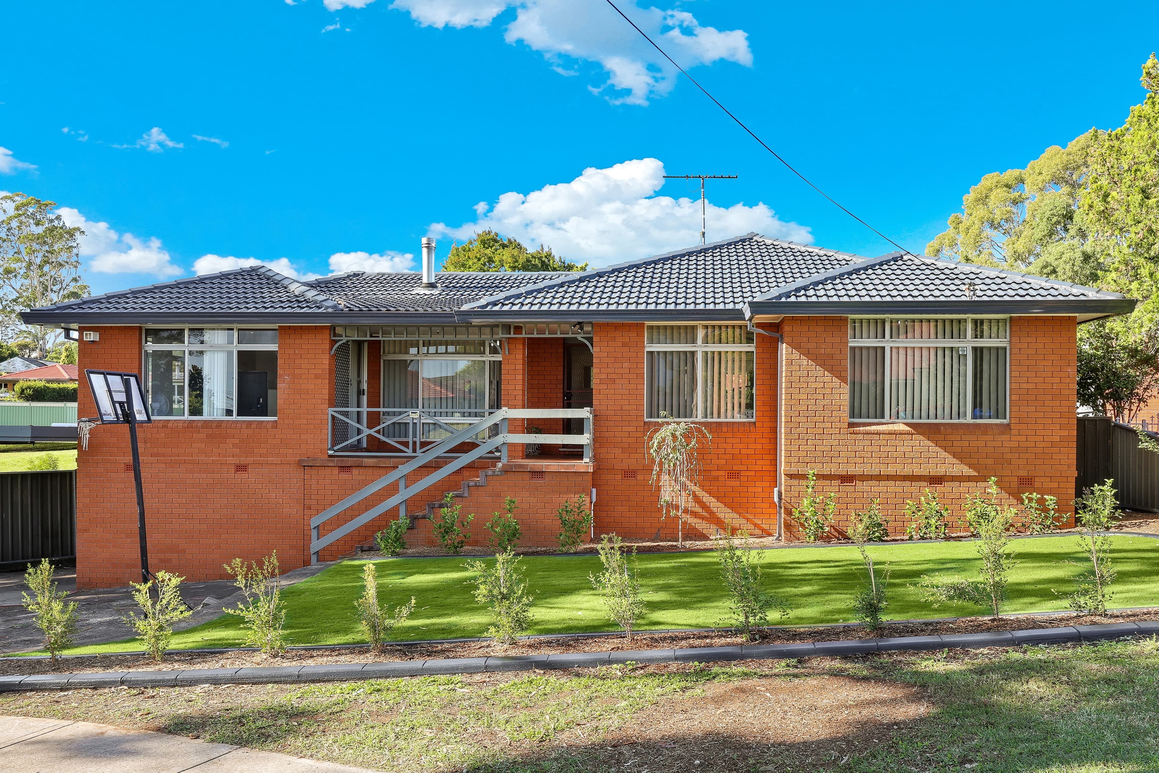 86 Macquarie Avenue, Campbelltown NSW 2560, Campbelltown - Image 1