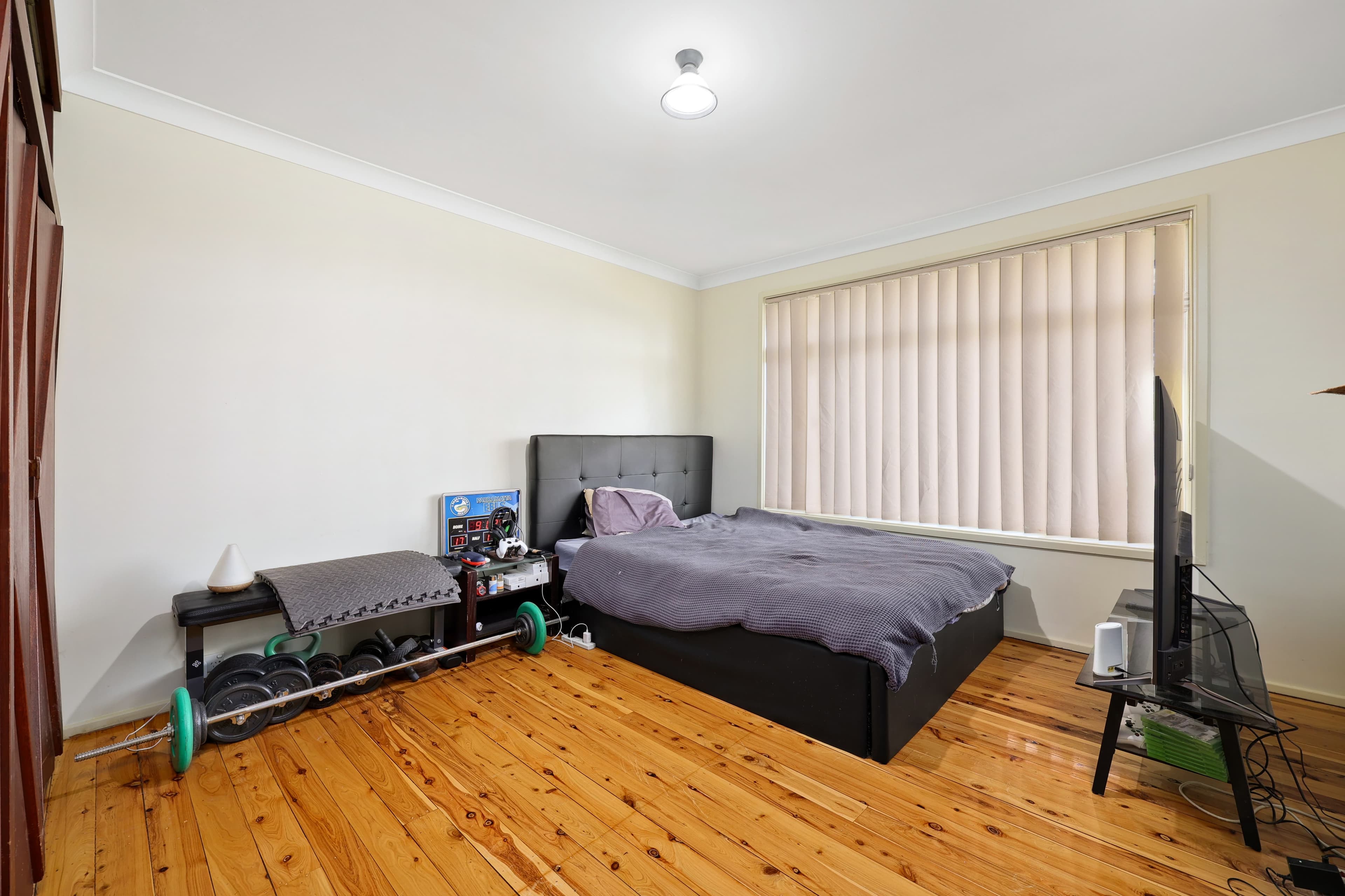 86 Macquarie Avenue, Campbelltown NSW 2560, Campbelltown - Thumbnail 5
