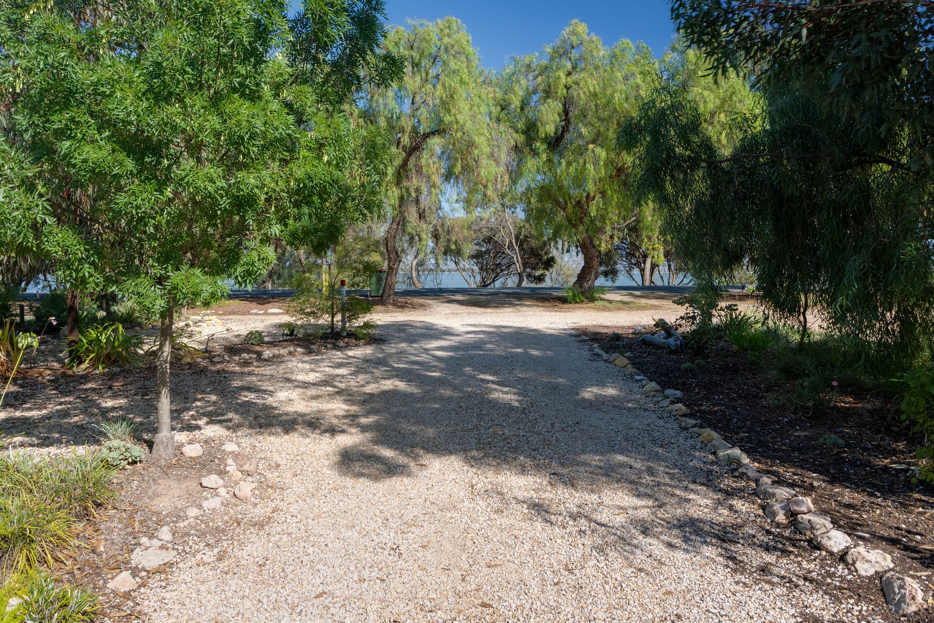 7 Queen Elizabeth Drive, Barmera SA 5345, Barmera - Thumbnail 3