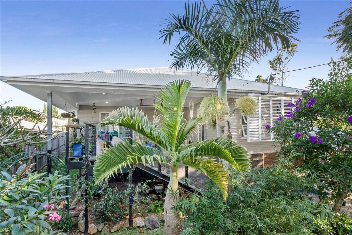21 Lucan Avenue, Aspley QLD 4034, Aspley - Thumbnail 2