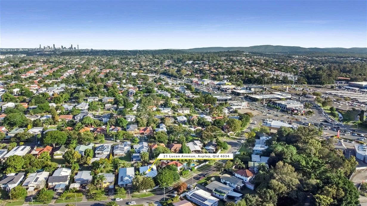 21 Lucan Avenue, Aspley QLD 4034, Aspley - Thumbnail 4
