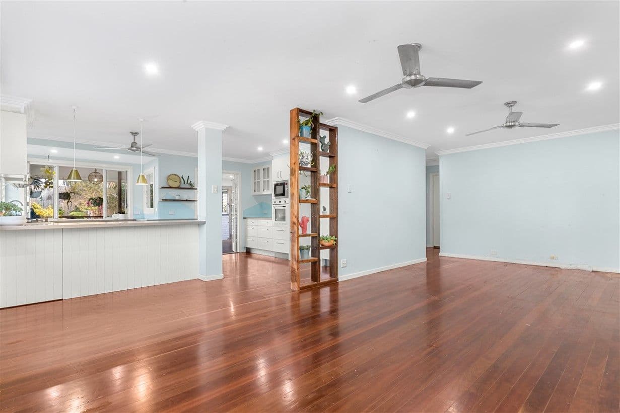21 Lucan Avenue, Aspley QLD 4034, Aspley - Thumbnail 5