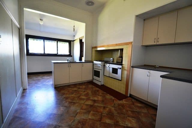 68 Wimble Street, Seymour VIC 3660, Seymour - Thumbnail 5