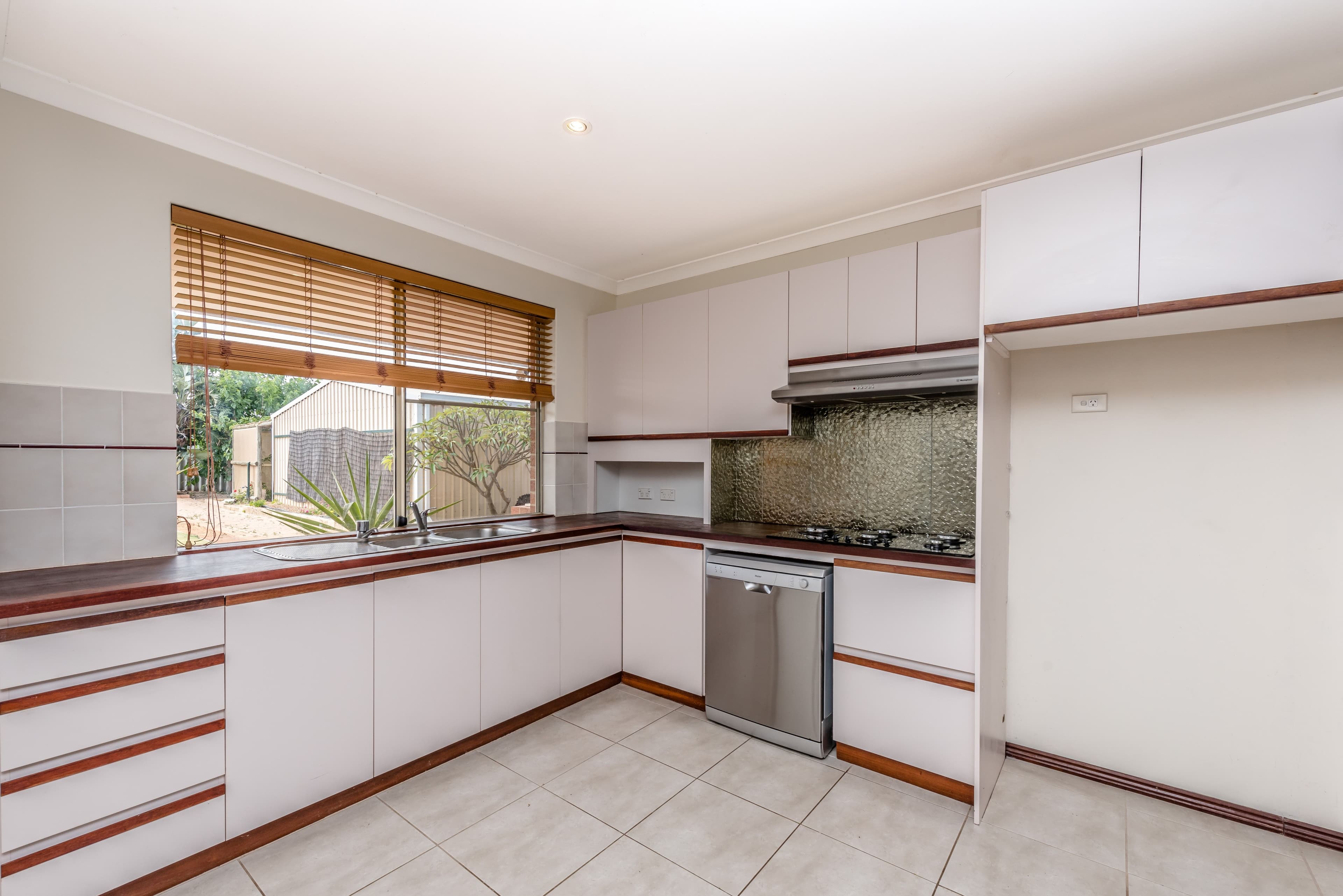 10 Mimosa Court, Strathalbyn WA 6530, Strathalbyn - Thumbnail 5