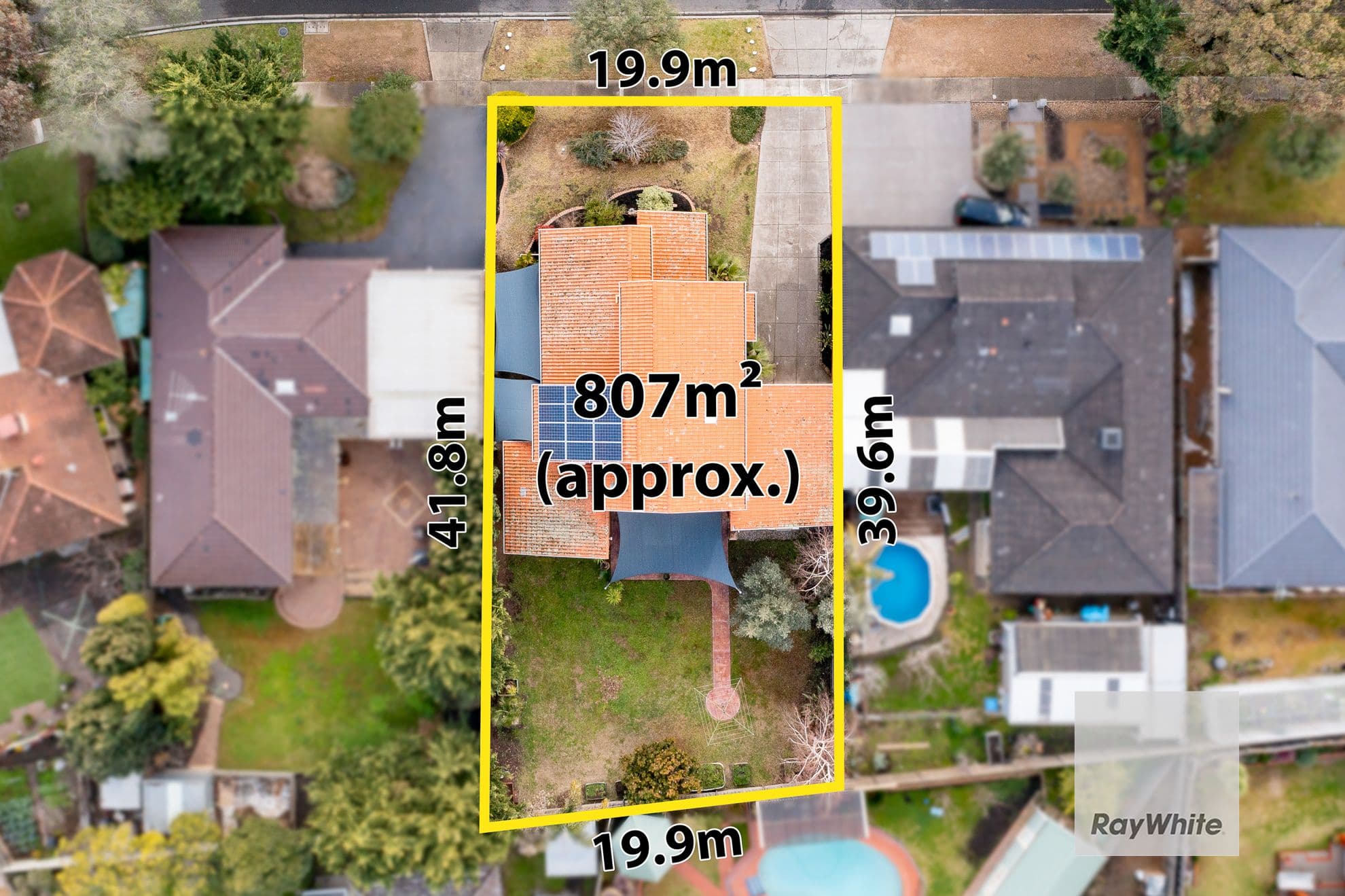 7 Barbary Crescent, Taylors Lakes VIC 3038, Taylors Lakes - Thumbnail 2