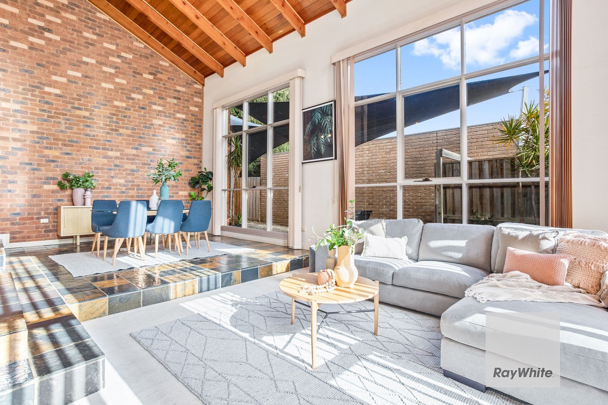 7 Barbary Crescent, Taylors Lakes VIC 3038, Taylors Lakes - Thumbnail 4