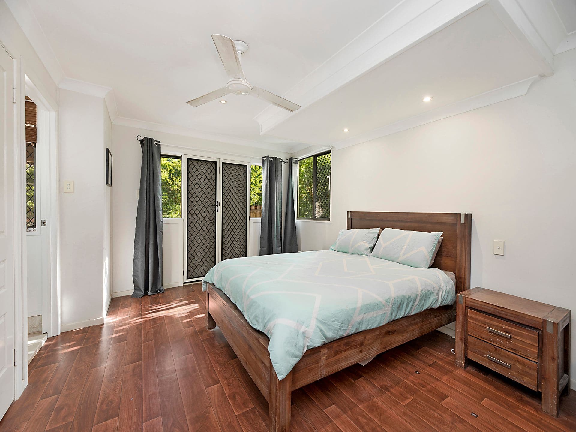 22 Bowen Road, Glass House Mountains QLD 4518, Glass House Mountains - Thumbnail 7
