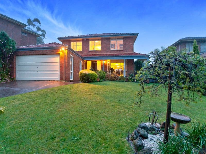5 Connaught Place, GLEN WAVERLEY VIC 3150, Glen Waverley - Image 1