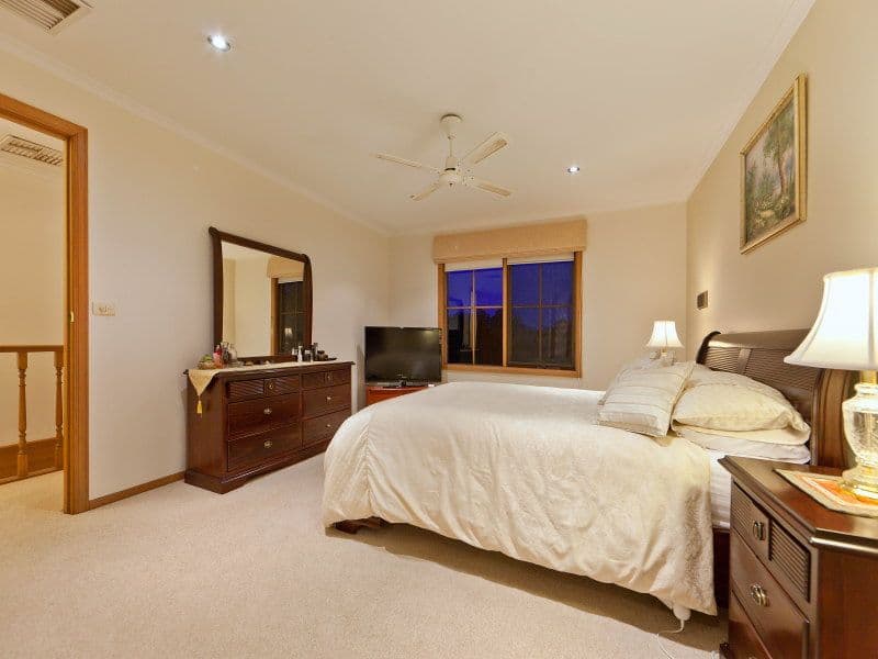 5 Connaught Place, GLEN WAVERLEY VIC 3150, Glen Waverley - Thumbnail 6