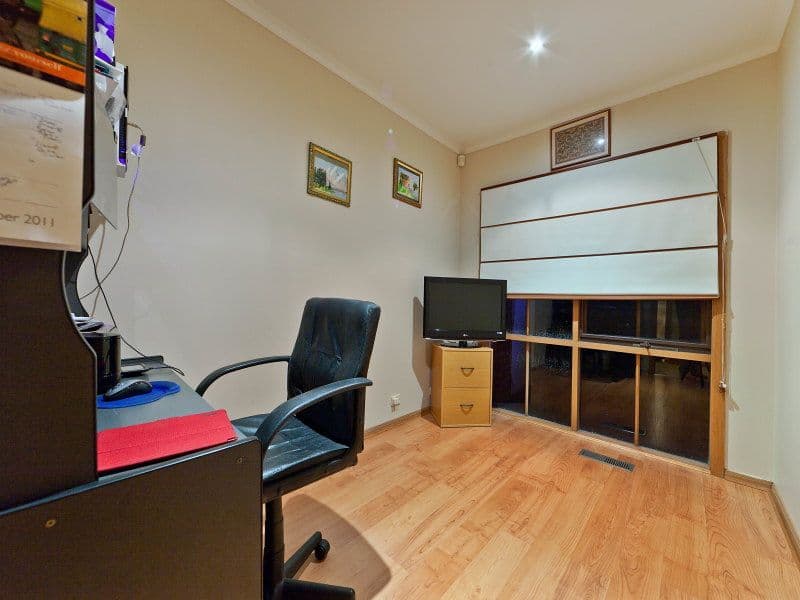 5 Connaught Place, GLEN WAVERLEY VIC 3150, Glen Waverley - Thumbnail 8