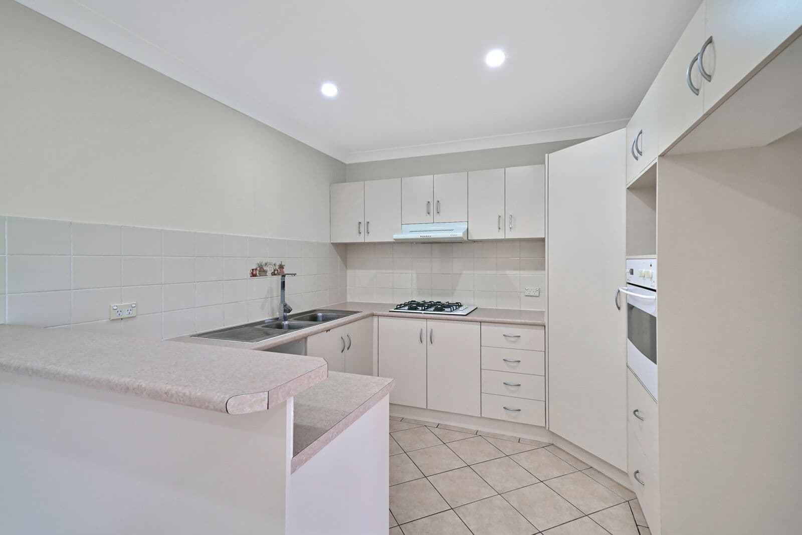38 Taubman Drive, Horningsea Park NSW 2171, Horningsea Park - Thumbnail 4