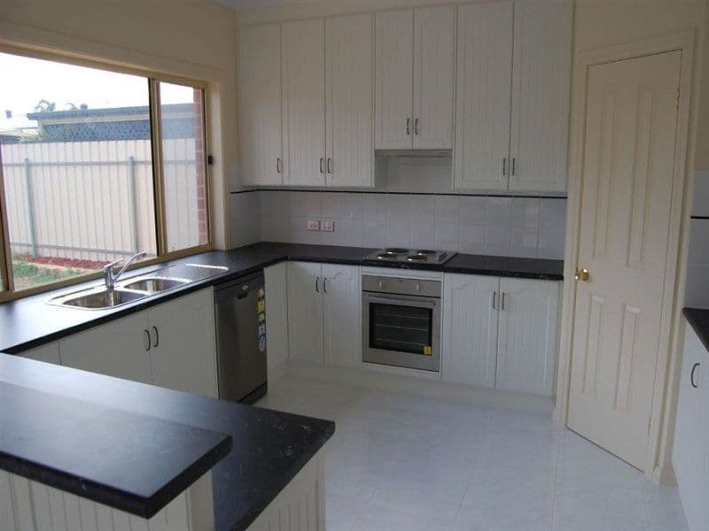 1 McConnal Road, STIRLING NORTH SA 5710, Stirling North - Thumbnail 3