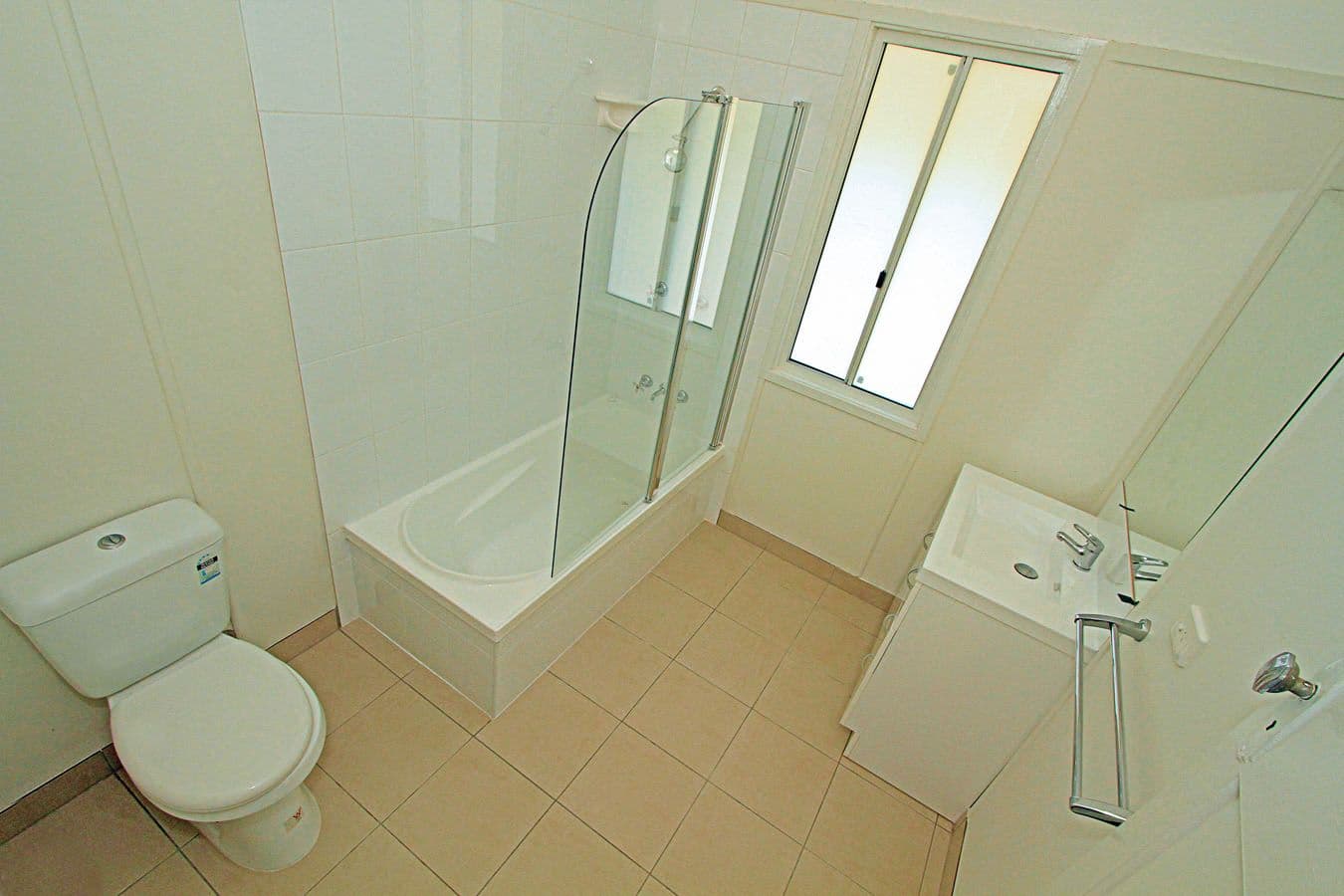 223 Peter Street, BERSERKER QLD 4701, Berserker - Thumbnail 7
