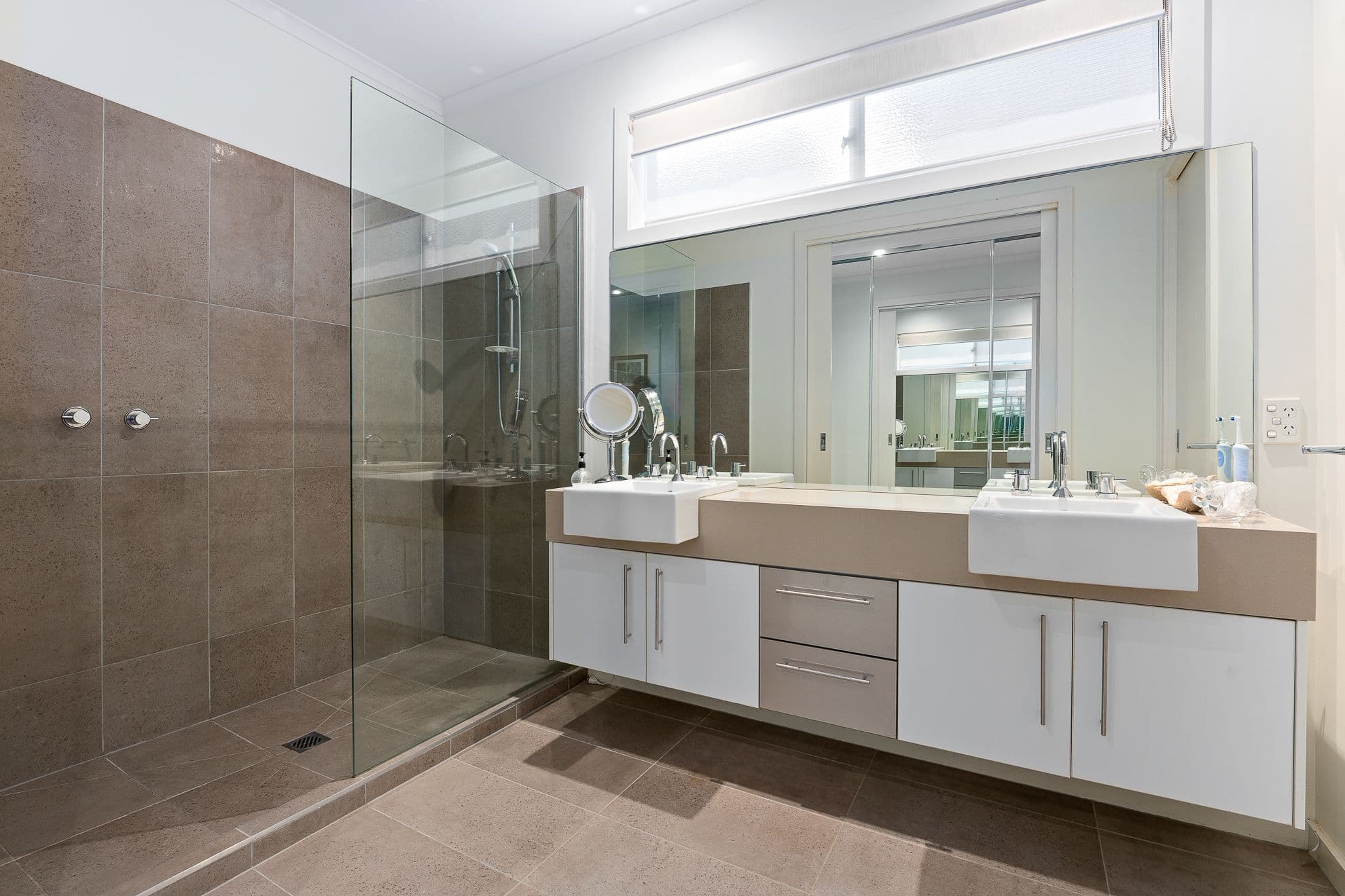 9 Yarra Way, Taylors Hill VIC 3037, Taylors Hill - Thumbnail 6