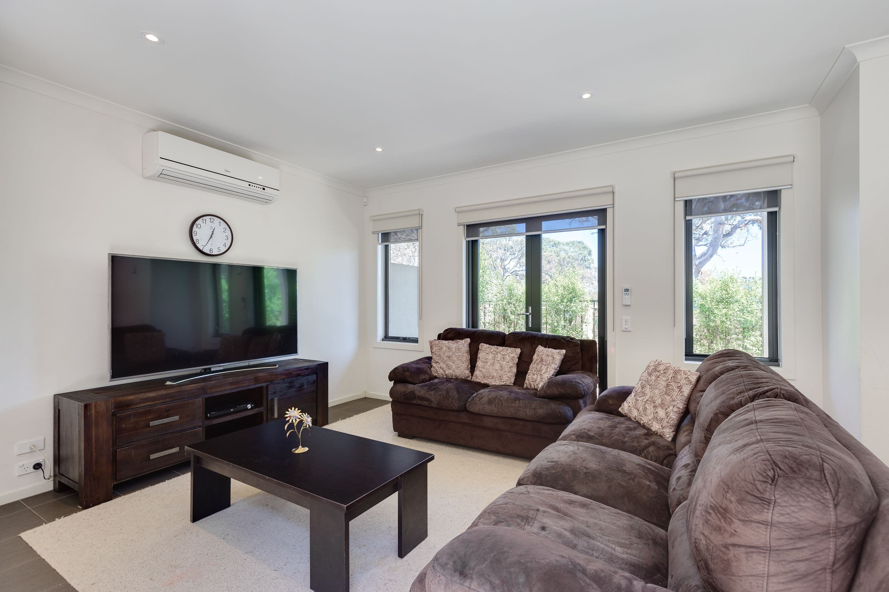 26 Coleraine Street, Epping VIC 3076, Epping - Thumbnail 4