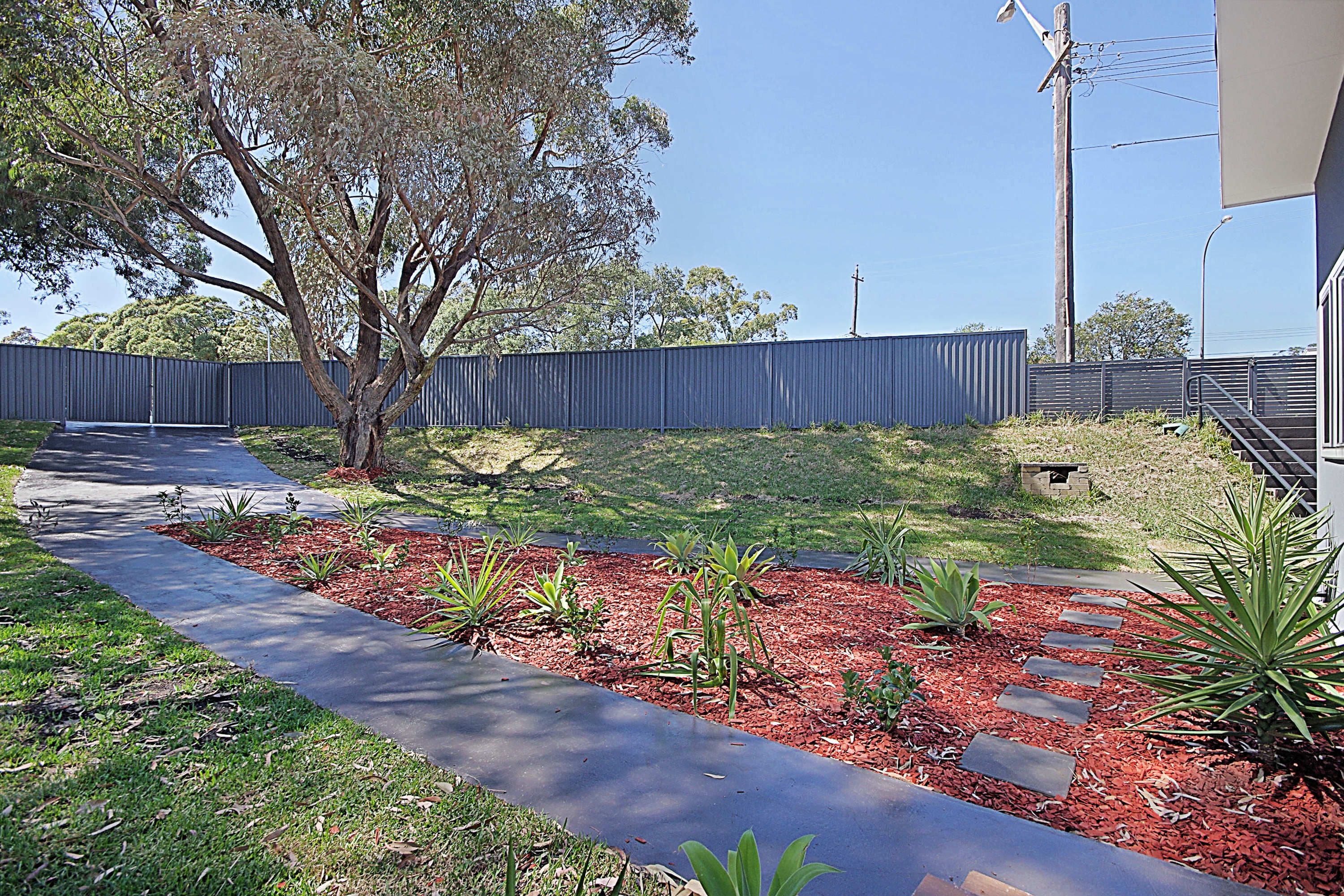 2 Henry Lawson Drive, Peakhurst - Thumbnail 6
