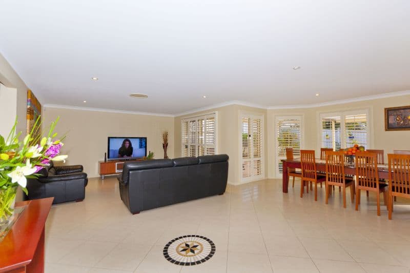 6  Fairwater Drive, BREAKFAST POINT NSW 2137, Breakfast Point - Thumbnail 2