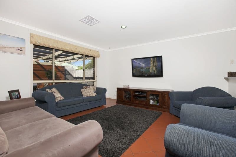48 Carlisle Circuit, SEAFORD SA 5169, Seaford - Thumbnail 3