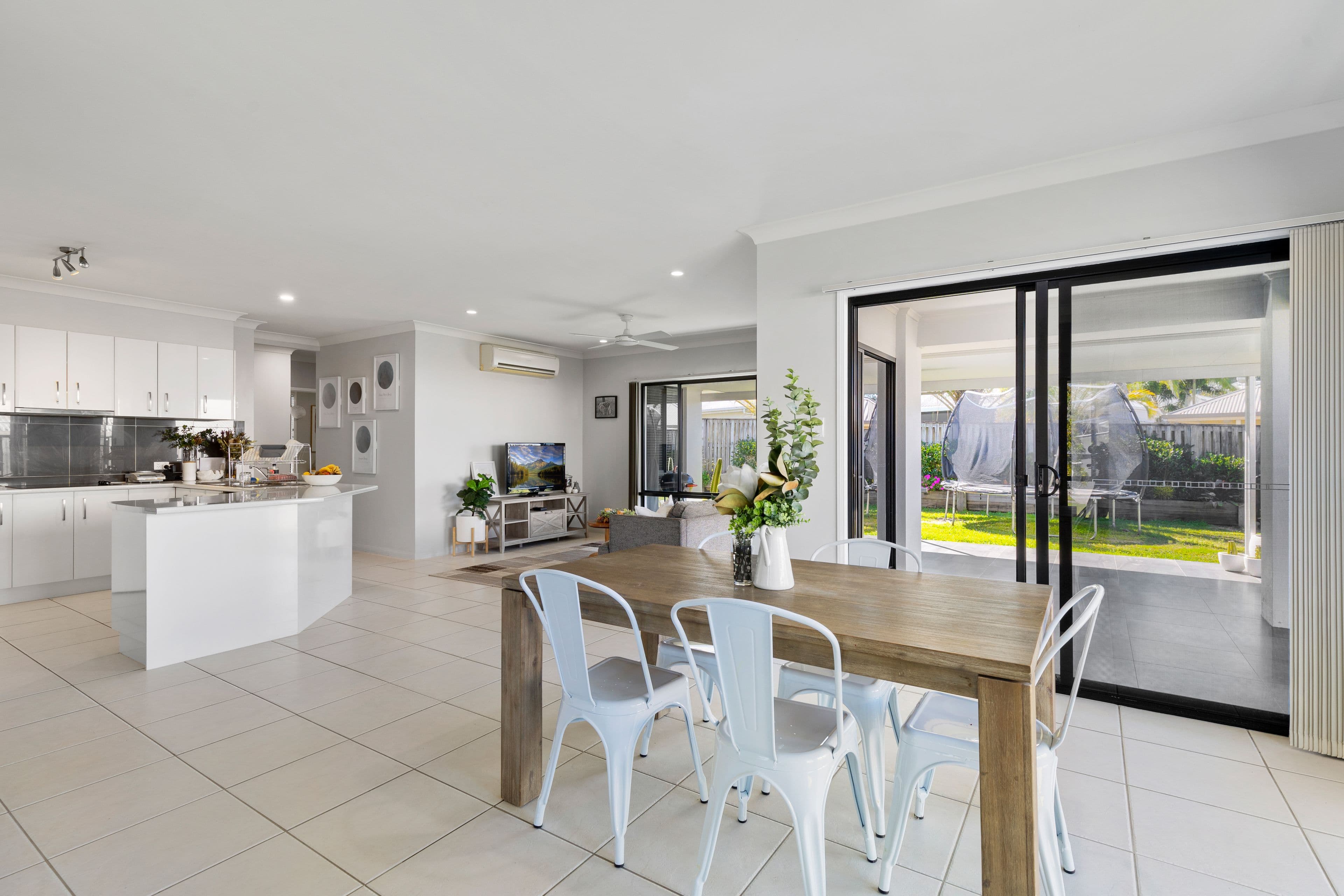 12 Presentation Boulevard, Nambour QLD 4560, Nambour - Thumbnail 3