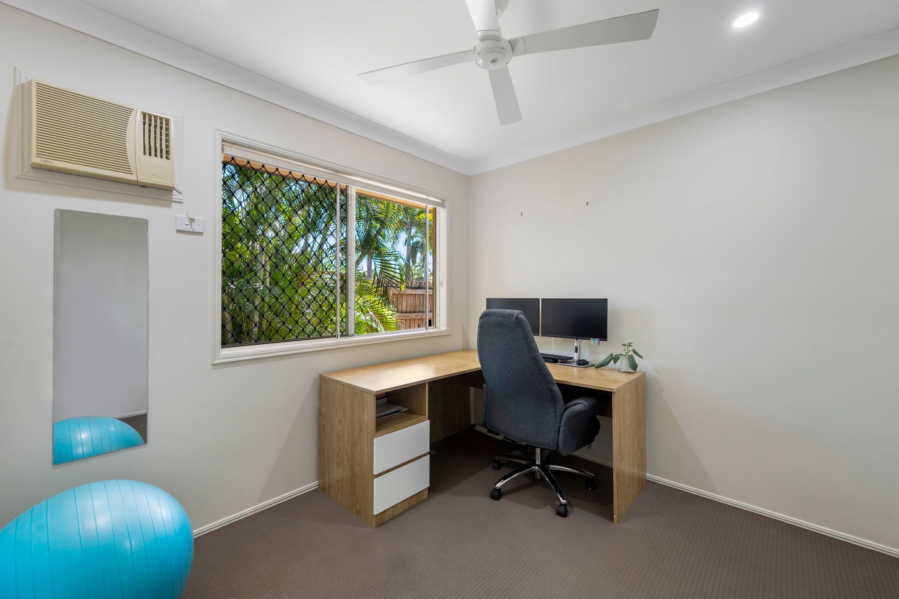 4 Heather Avenue, Rasmussen QLD 4815, Rasmussen - Thumbnail 6