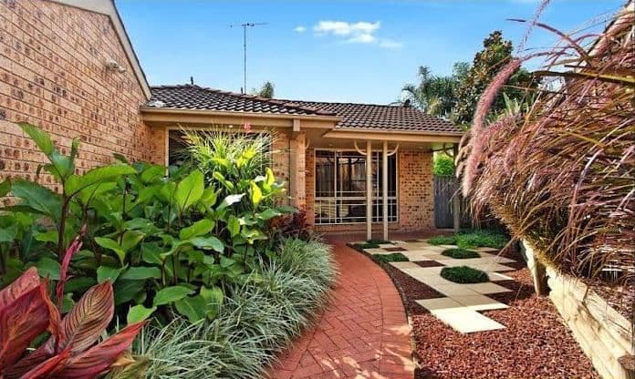 13 Emma Grove, Glenwood - Image 1