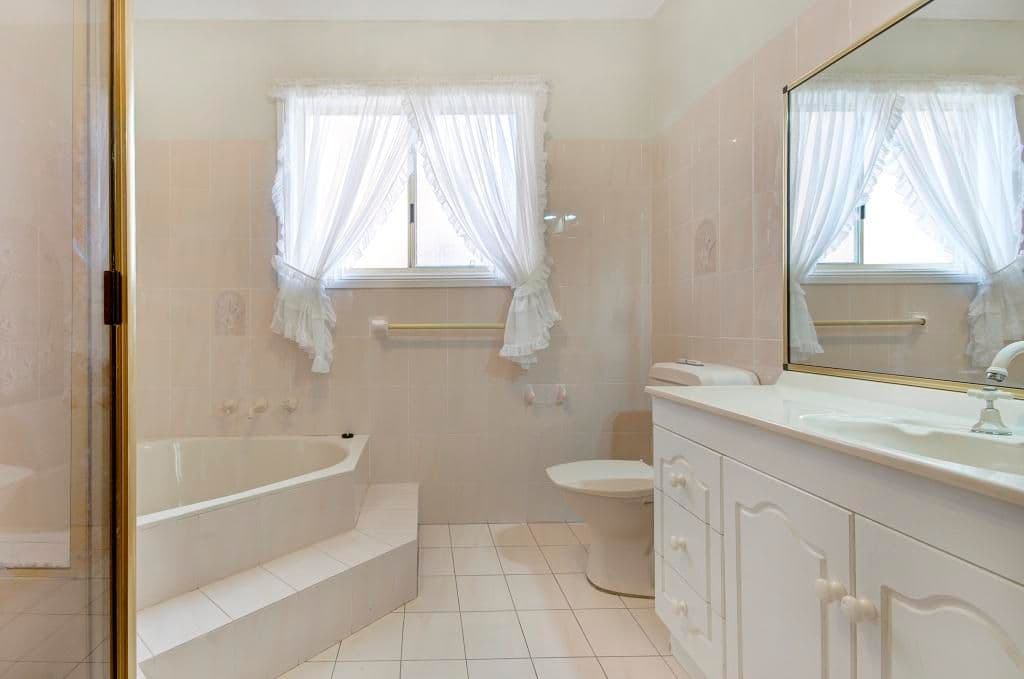 27 Hutchinson Drive, BALGOWNIE NSW 2519, Balgownie - Thumbnail 7